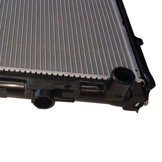 RADIATOR SUITABLE FOR TOYOTA HILUX KZN165R LN147 LN167 3. 0 TD 1KZTE 97-05 32MM-1