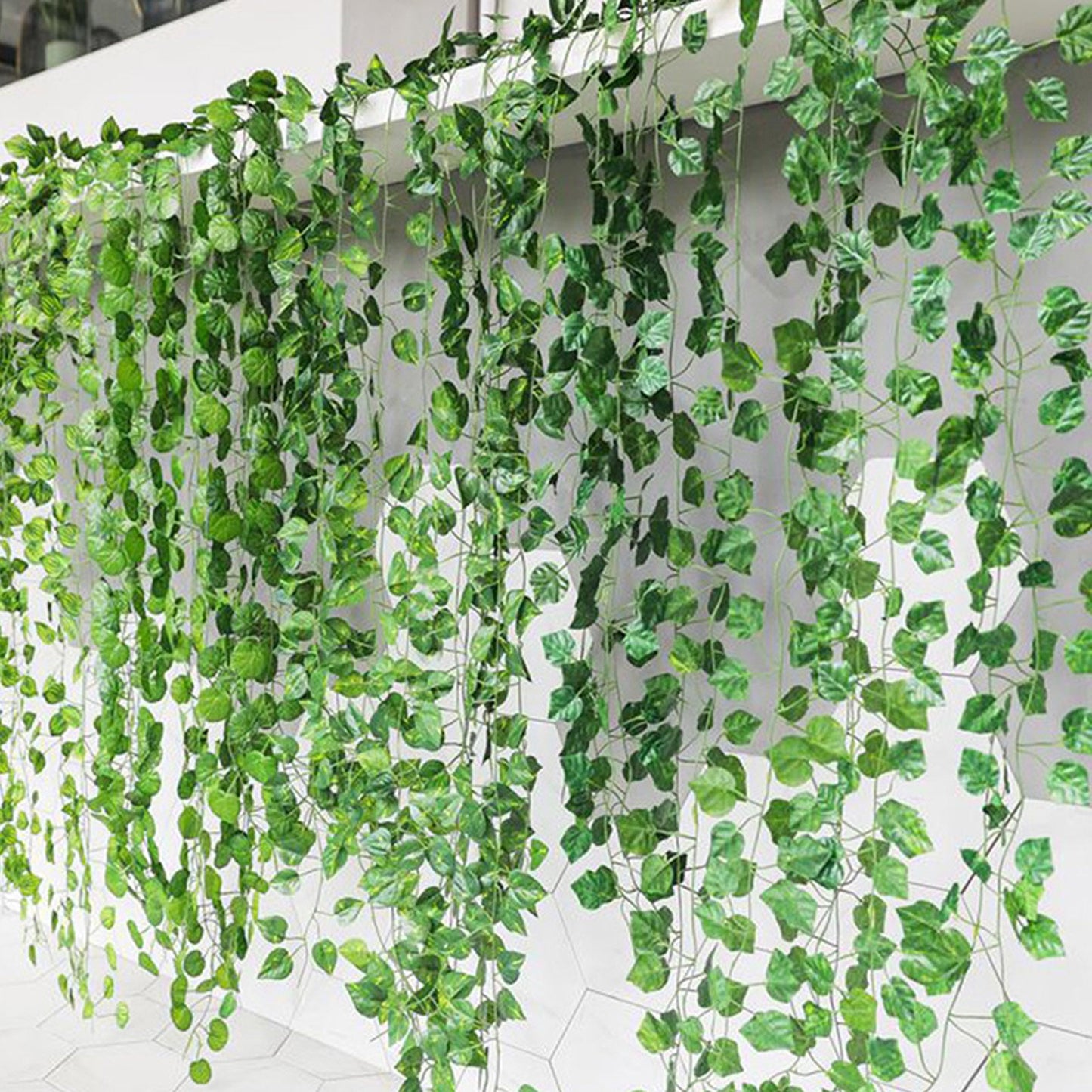 12x2M Green Plastic Leaf Foliage Artificial Ivy Suitable For Decorating Homes 12x2M Green Plastic Leaves-2