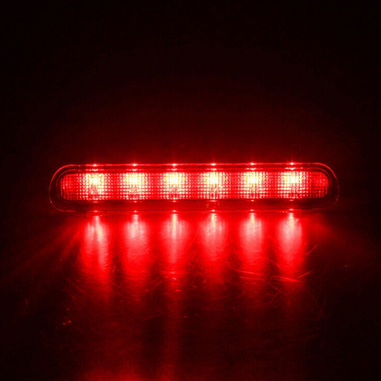 LED Stop Tailgate Brake Light Suitable For Toyota Hilux MK6 SR5 2005-2015 81570-0K080-3