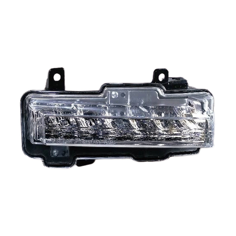 Front Bumper Fog Light 8312A020 Right Lamp Suitable for Pajero Montero 2015-2017-1