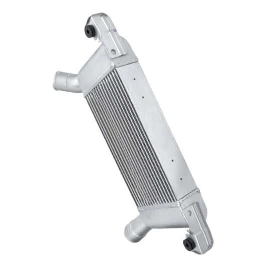 Silver Aluminium Intercooler Suitable For Mitsubishi Pajero N series 3.2L  127100-2870 1530A052-0
