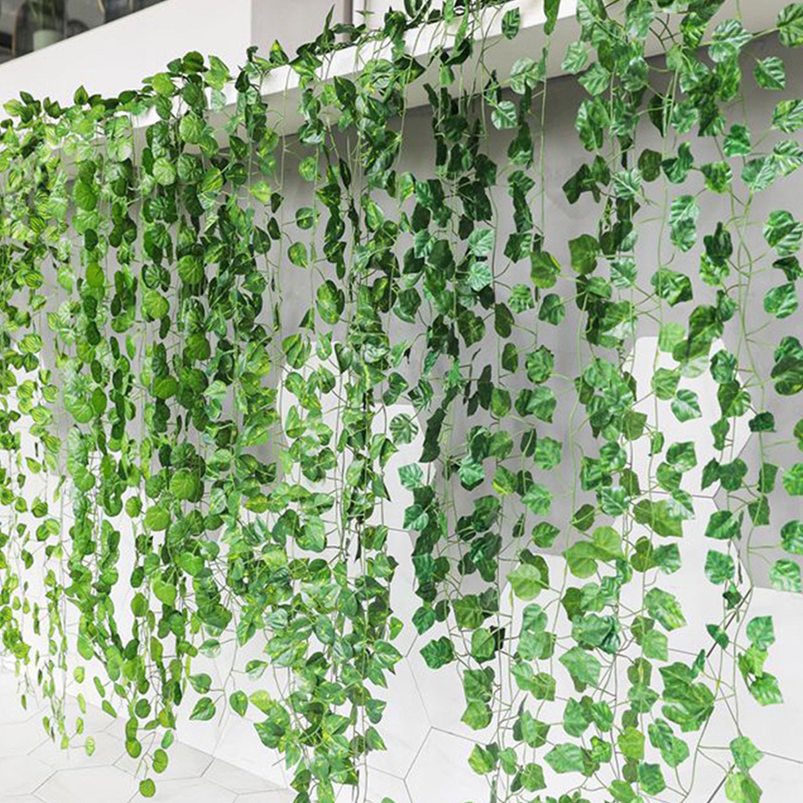 12x2M Green Plastic Leaf Foliage Artificial Ivy Suitable For Decorating Homes 12x2M Green Plastic Leaves-2